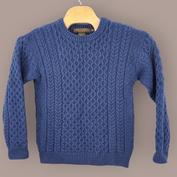 Inis Crafts 100% Merino Wool Cable Knit Fisherman Crew Neck Sweater Medium Blue‎ - Picture 1 of 9